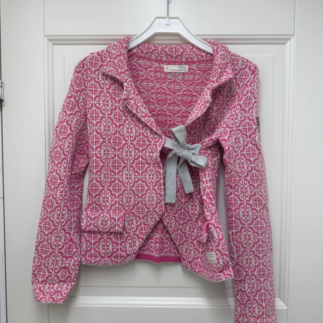 Rosa mönstrad jacka från Odd Molly