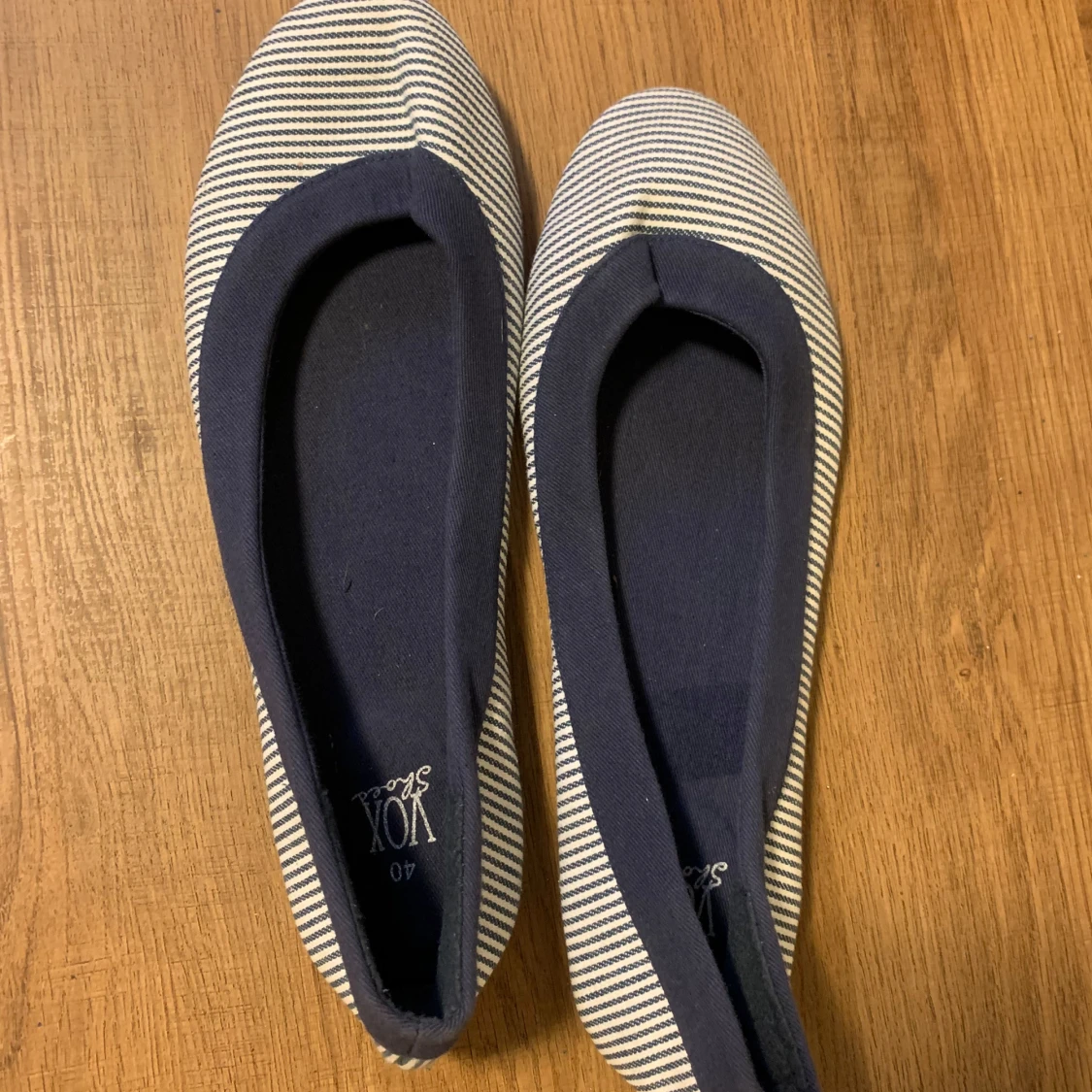 Randiga ballerinaskor från Vox - 91