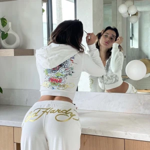 White ed hardy tracksuit  - Only worn once did not fit because I ordered wrong size, size s, in good condition, comfy, stylish 90s 