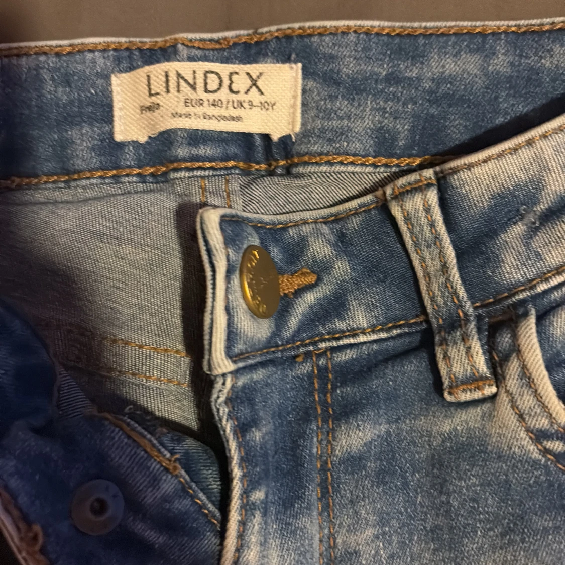 Blå jeans från Lindex - 90