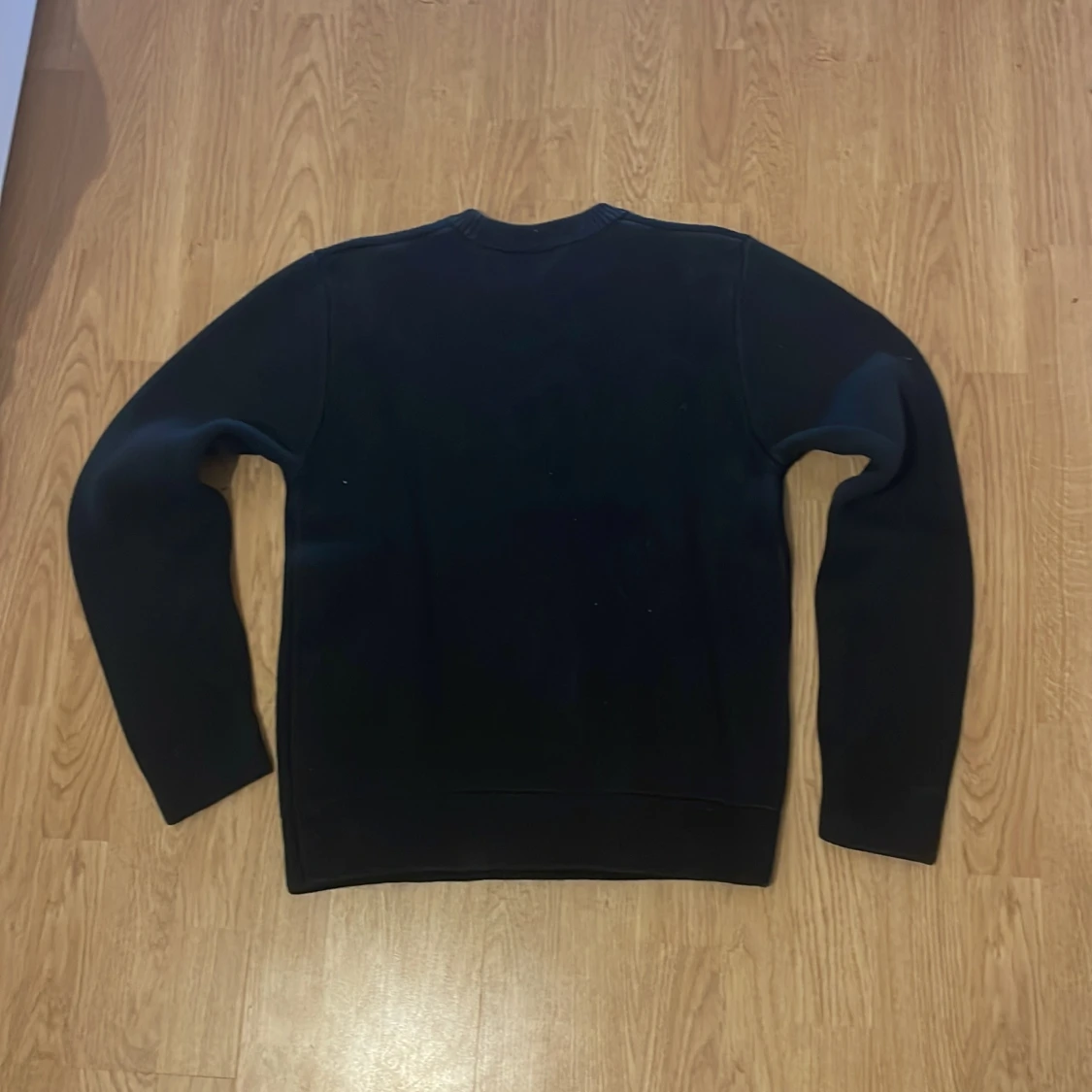 Svart tröja från Weekday - 90