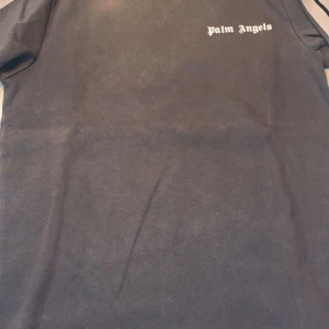 Palm angels t shirt  - Använt skick 
