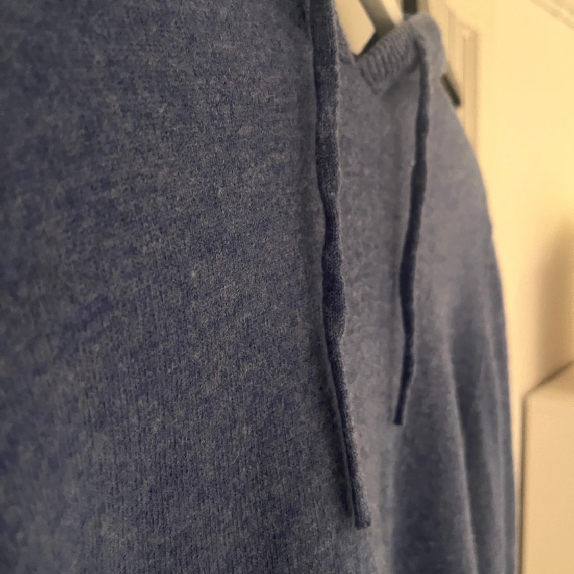 Merino/kashmir hoodie   - 90