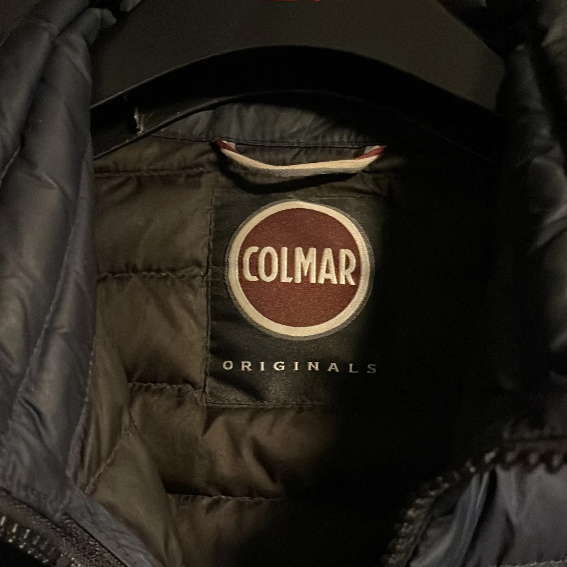 Mörkblå dunväst från Colmar - 1