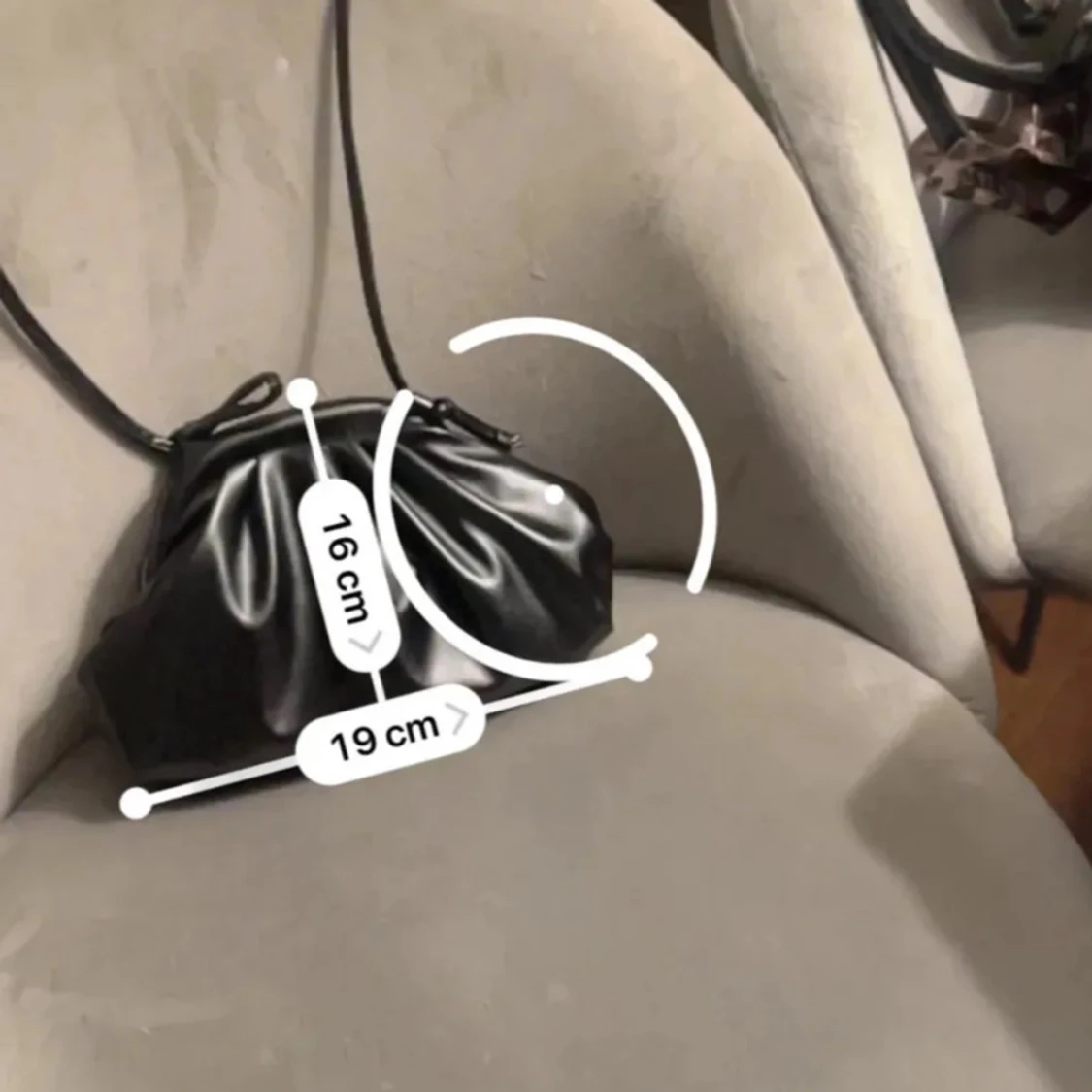 Svart axelväska  - 2