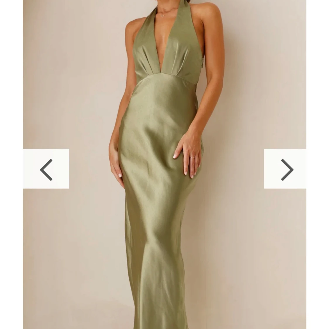 Olivgrön klänning från Billy J