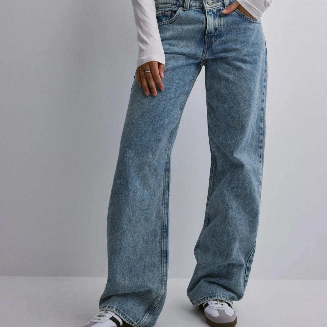 levis jeans - 1