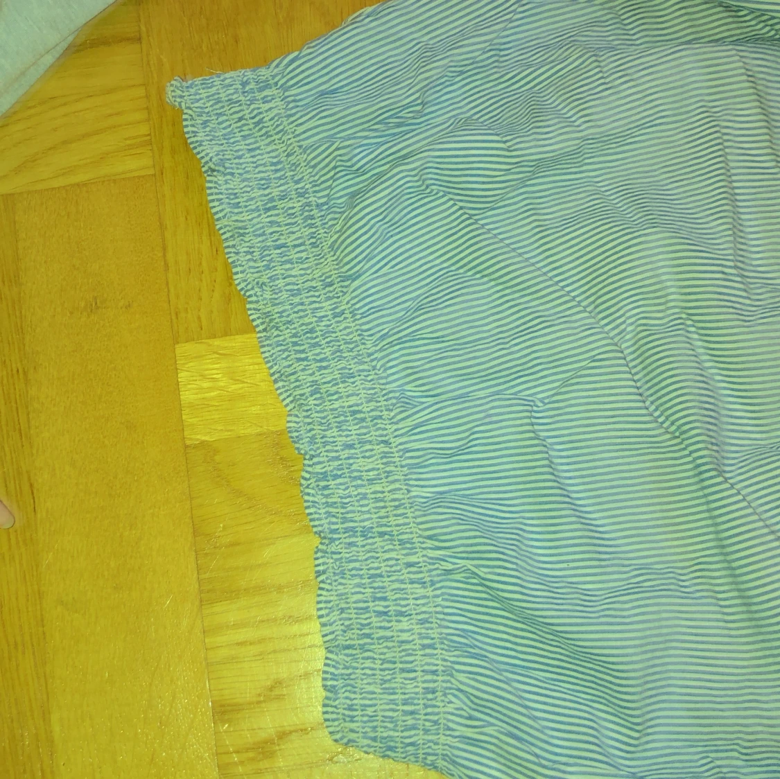 Blå- och vitrandig tröja från KappAhl - 4