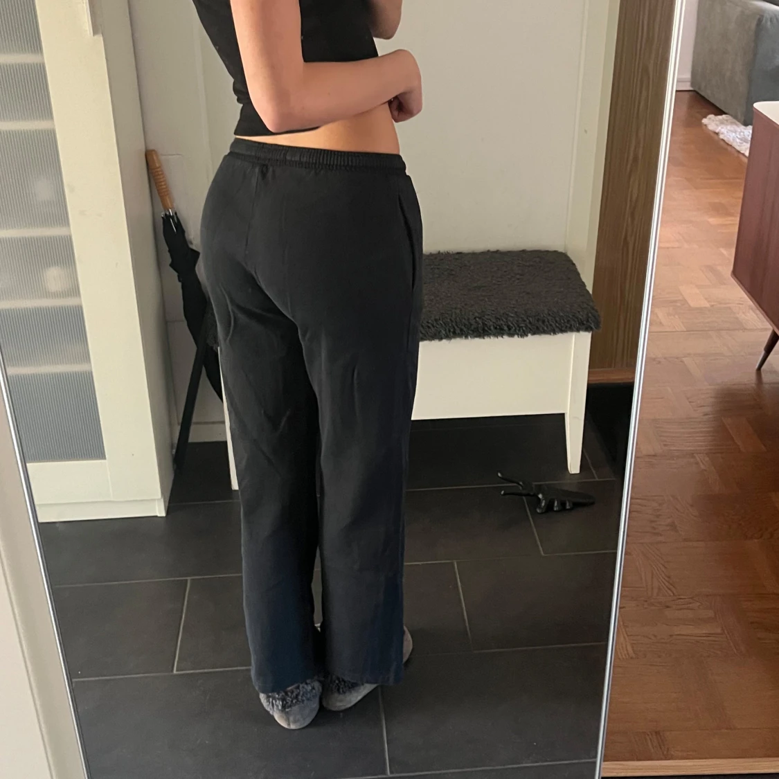 Svarta mjukisbyxor  - 3