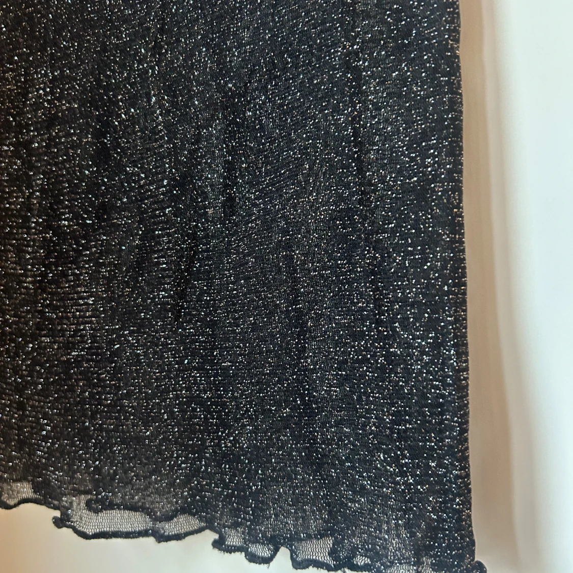 Svart glittrig topp från Chiquelle - 2