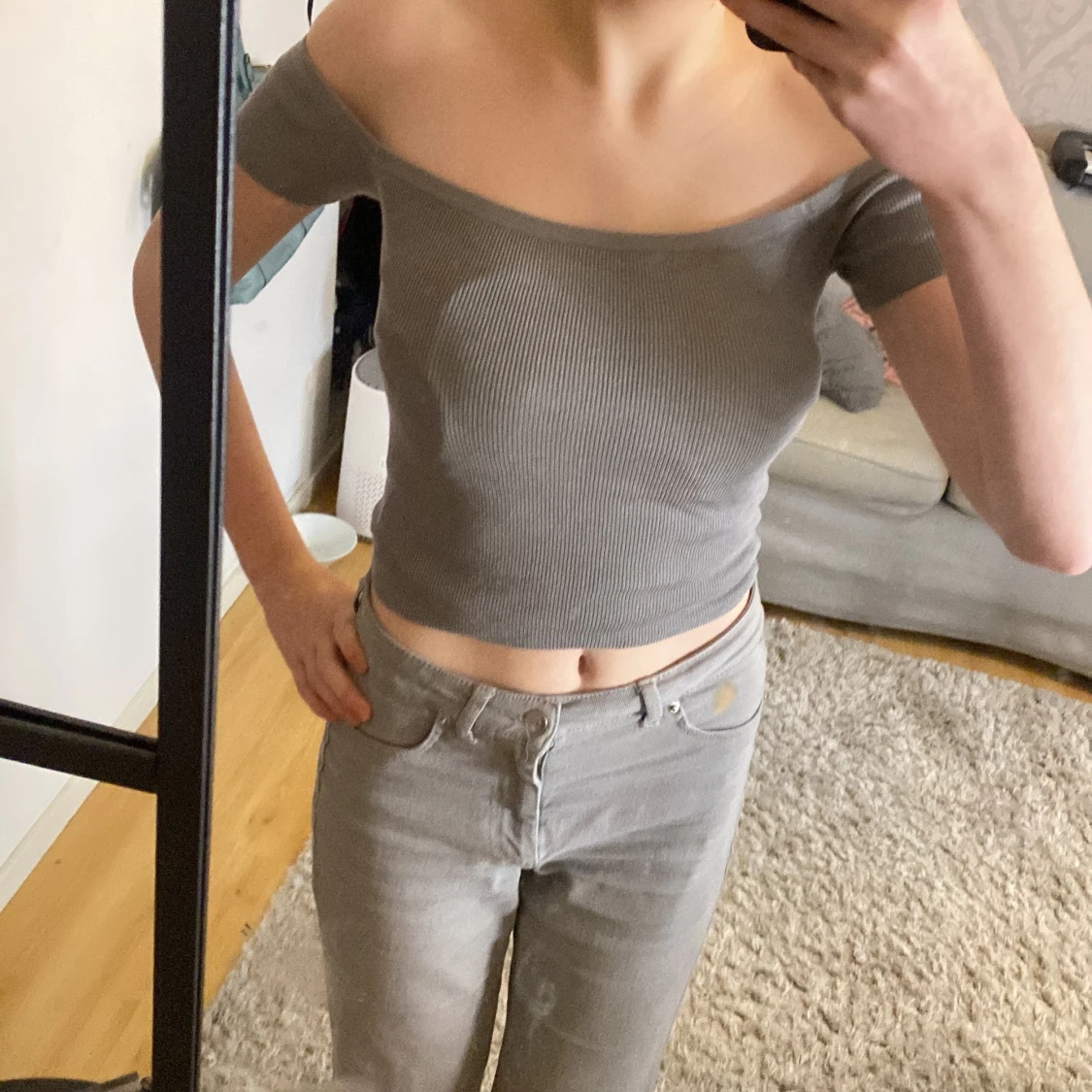 Grå offshoulder topp från H&M - 4