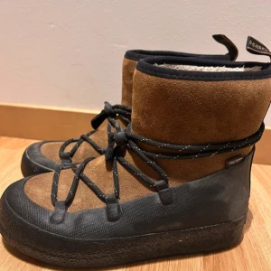 Tretorn aspa JR  - Så fina vinter skor till barn  Aspa från tretorn Storlek 29