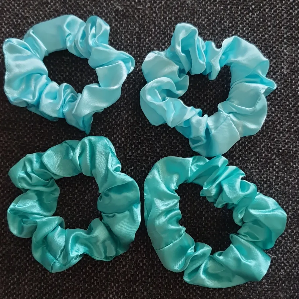 4st scrunchie, Ny Oanvända . Accessoarer.