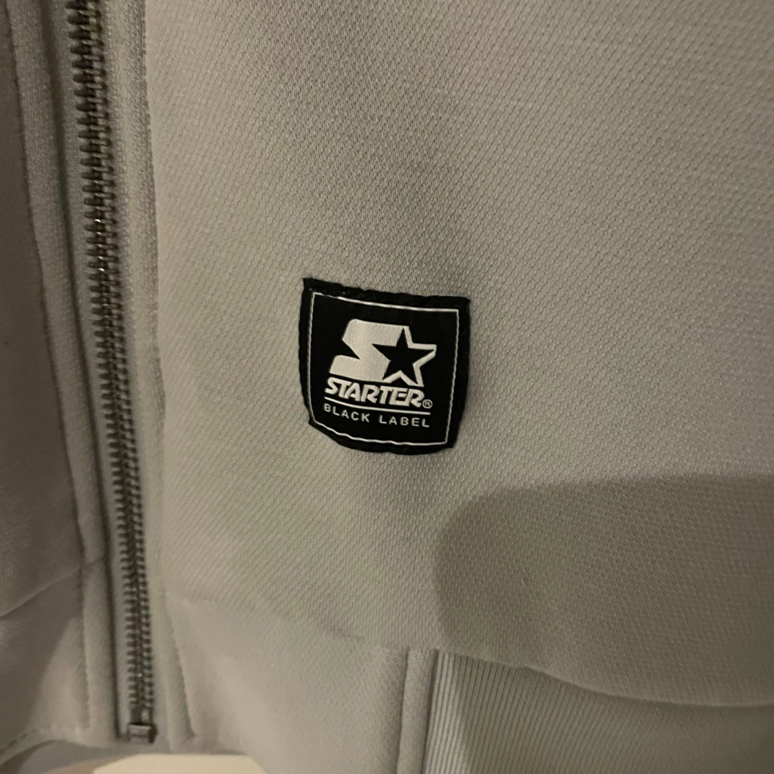 Grå bomberjacka  - 93