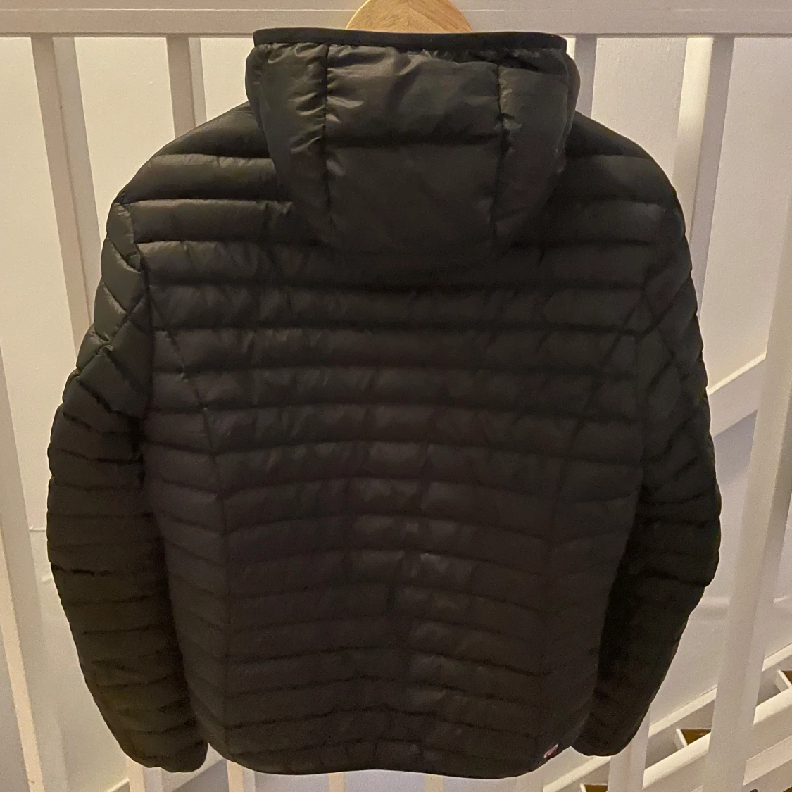 Svart pufferjacka från Colmar - 92
