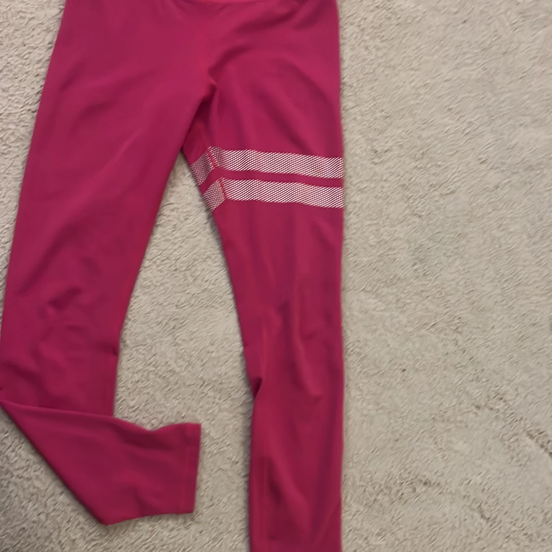 Rosa träningsset från Stronger🌸🏋🏼‍♀️ (priset inkluderar båda plaggen) - 92