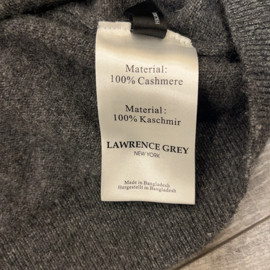 Grå kashmirtröja från Lawrence Grey - 92