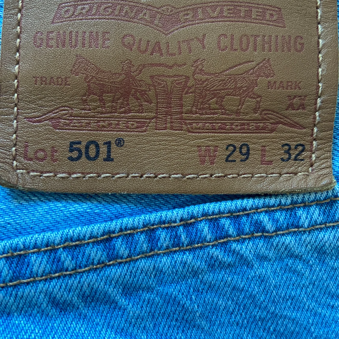 Levi's 501 Jeans i ljusblå denim - 2