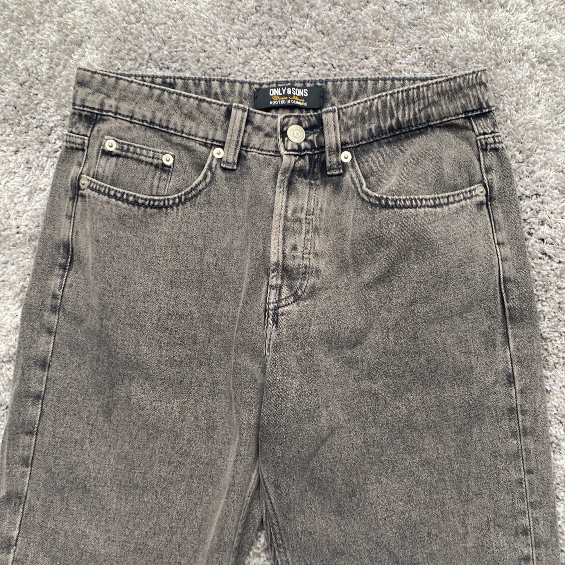 Grå jeans från Only & Sons - 1