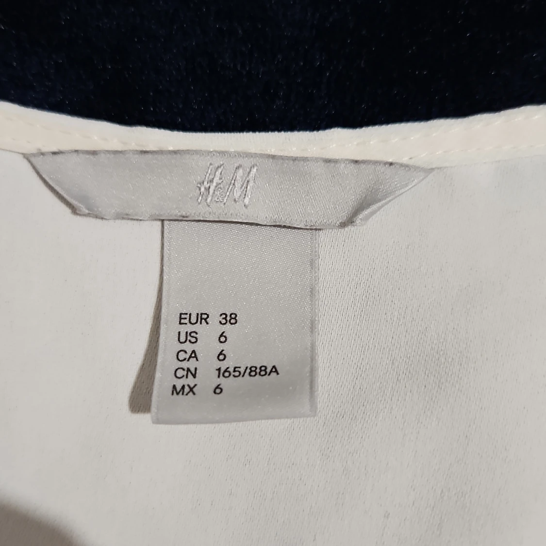 Vit blus från H&M - 2
