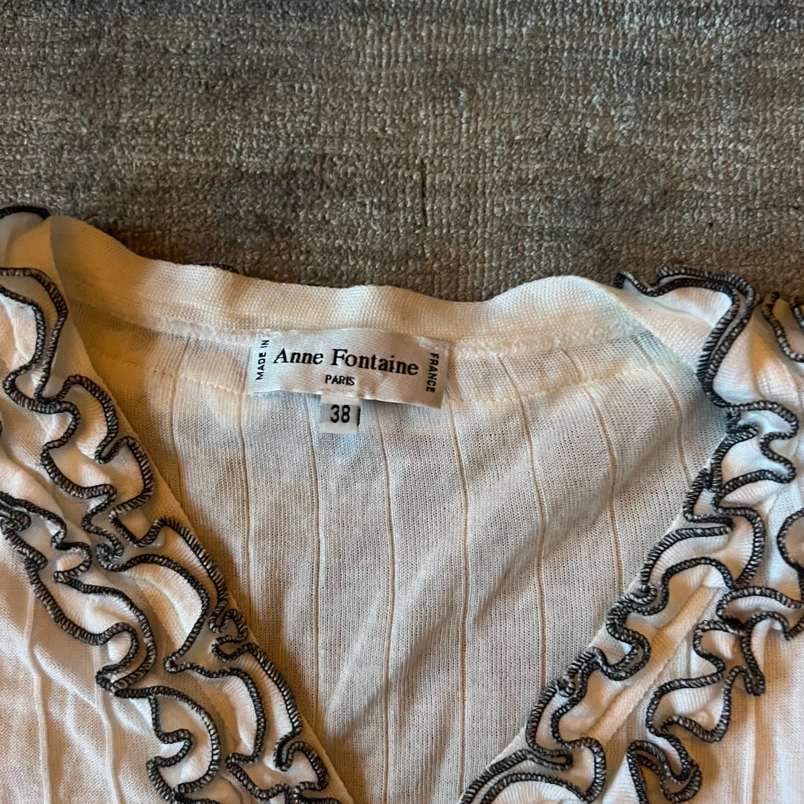 Anne fontain topp - 2