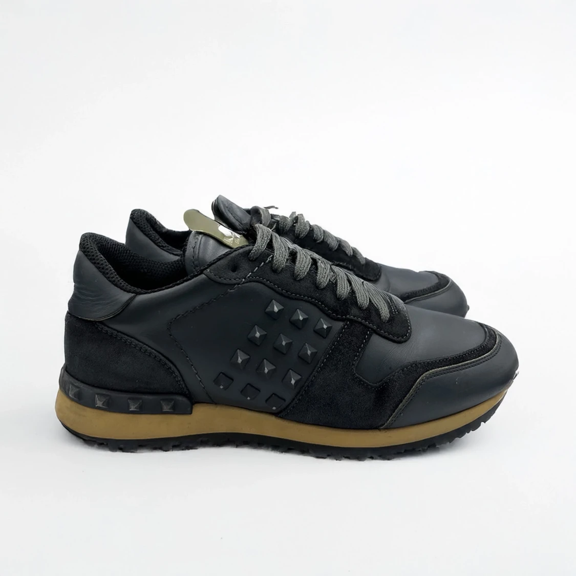 Valentino rockrunner