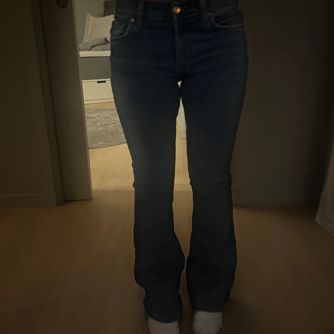 Low Waist Jeans - 1