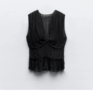 Svart blus - fin zara topp, som ny