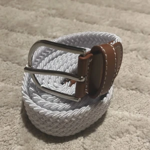 Vitt flätat bälte  -  Helt nytt vitt fatbälte