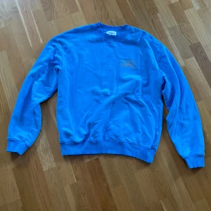 Woodbird Oversized Sweatshirt - Tröja från Woodbird i nyskick! Storlek M. 