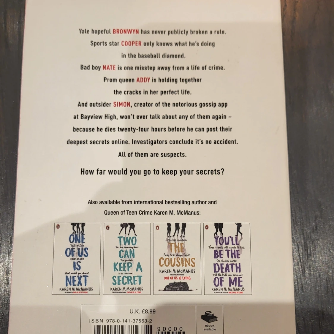 One of us is lying - Karen M. McManus - 90