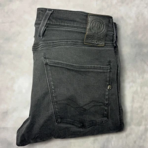 Replay Anbass  - | Replay Anbass | Storlek 32/34 | Riktigt fint skick |