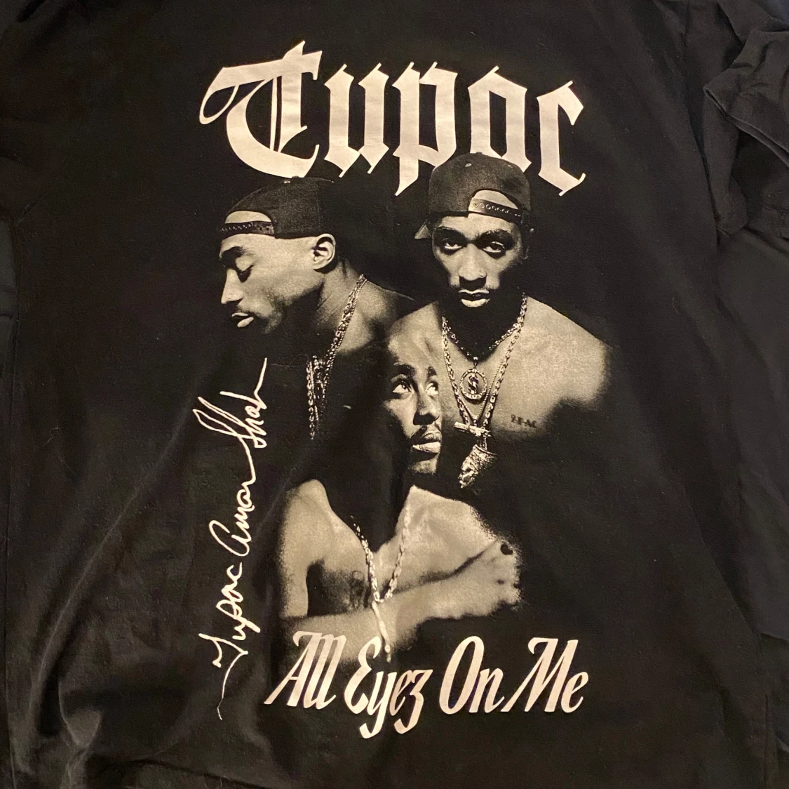 Svart T-shirt med Tupac-tryck - 90