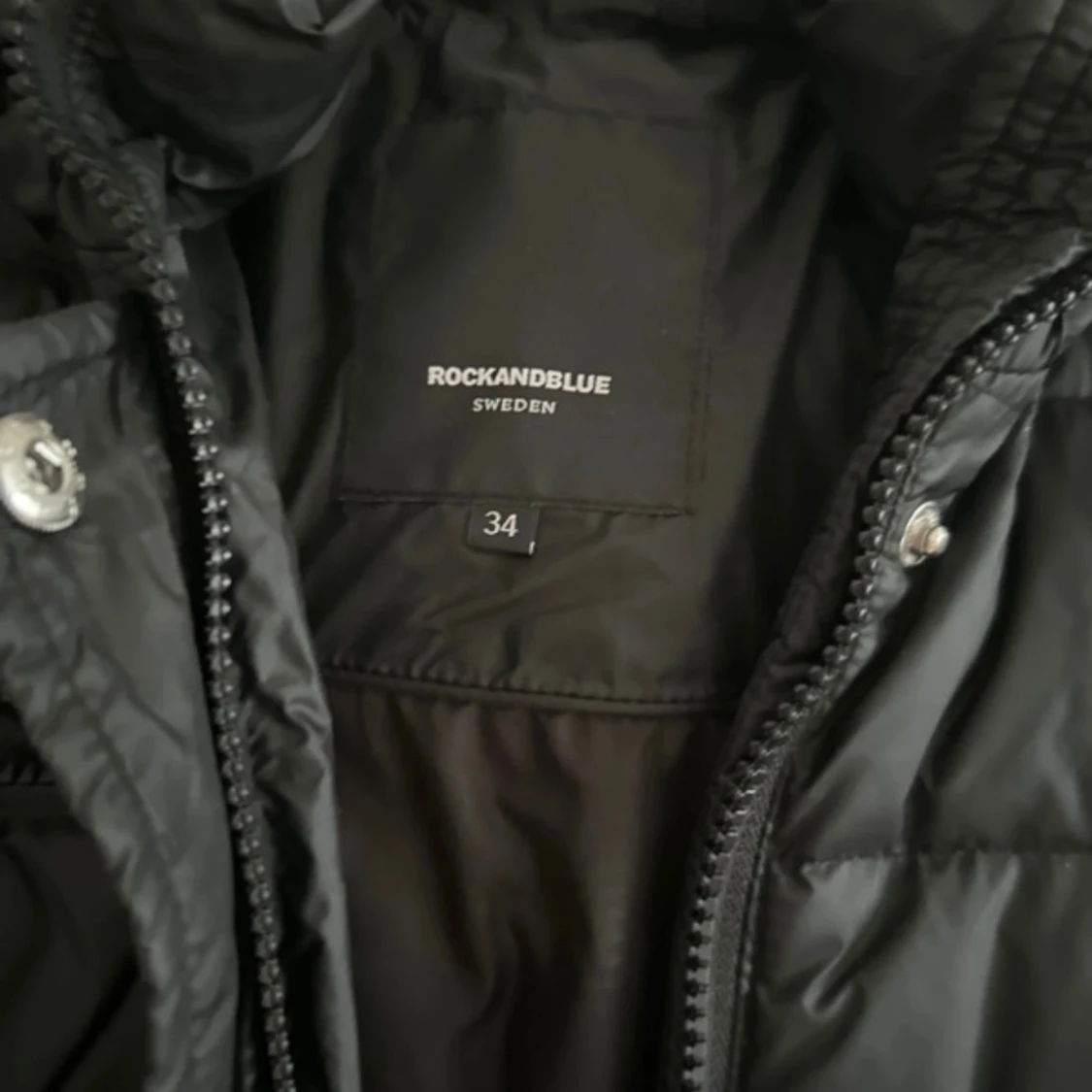 Rock and blue jacka - 91