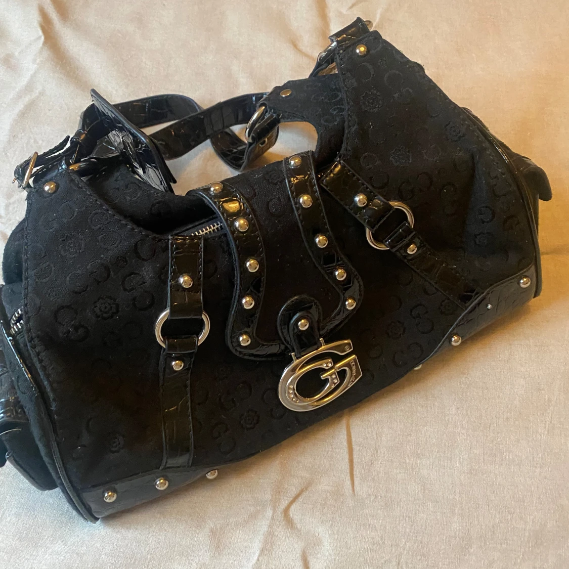 Guess väska!!💘💘 - 91