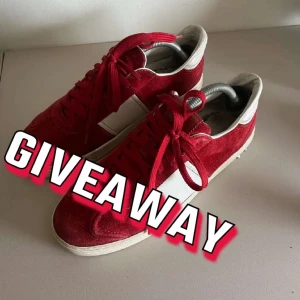 Flycrews giveaway - Checka vår insta för reglerna top_resellzzz