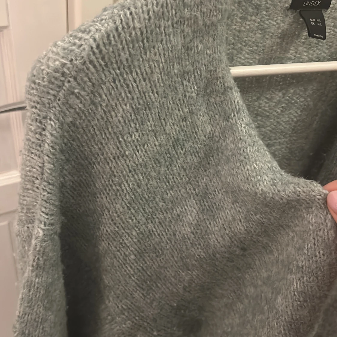 Grön stickad kofta från Lindex - 92