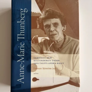 Anne-Marie Thunberg: Samhälls- och kulturdebatt under 1900-talets andra hälft - Boken handlar om Anne-Marie Thunberg och hennes inflytande på svensk kristenhet och samhällsdebatt under 1900-talets andra hälft. Redaktör är Lennart Sjöström och den innehåller bidrag från flera framstående författare. En djupdykning i Thunbergs liv och arbete. Sista 2 fotona visar de enda skavankerna och det är endast i omslaget.