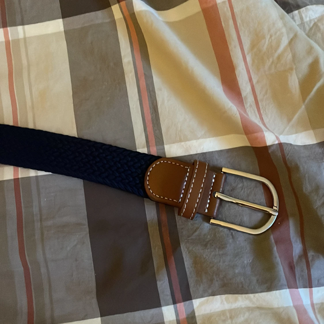 Blått flätat bälte med bruna detaljer - 2