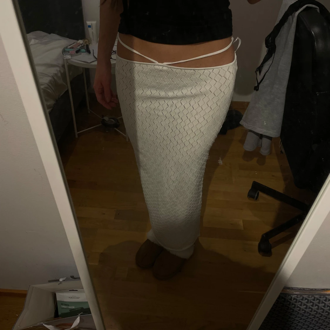 Vit långkjol med knytband