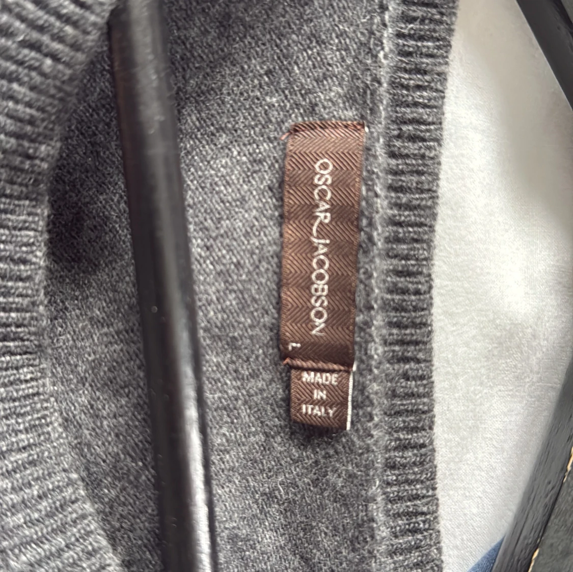 Grå tröja från Oscar Jacobson - 2