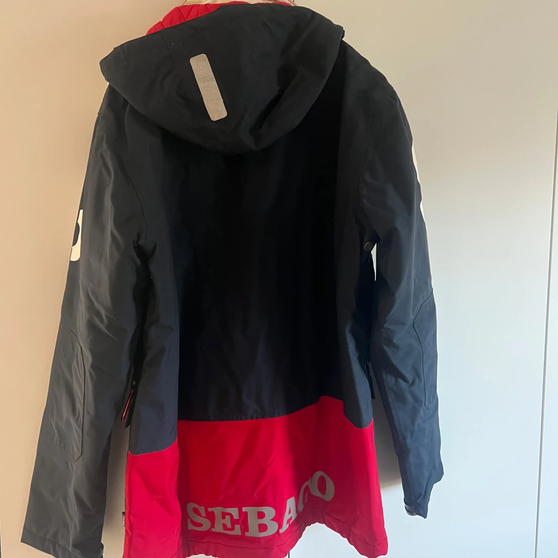 Svart och vit jacka från Sebago - 3