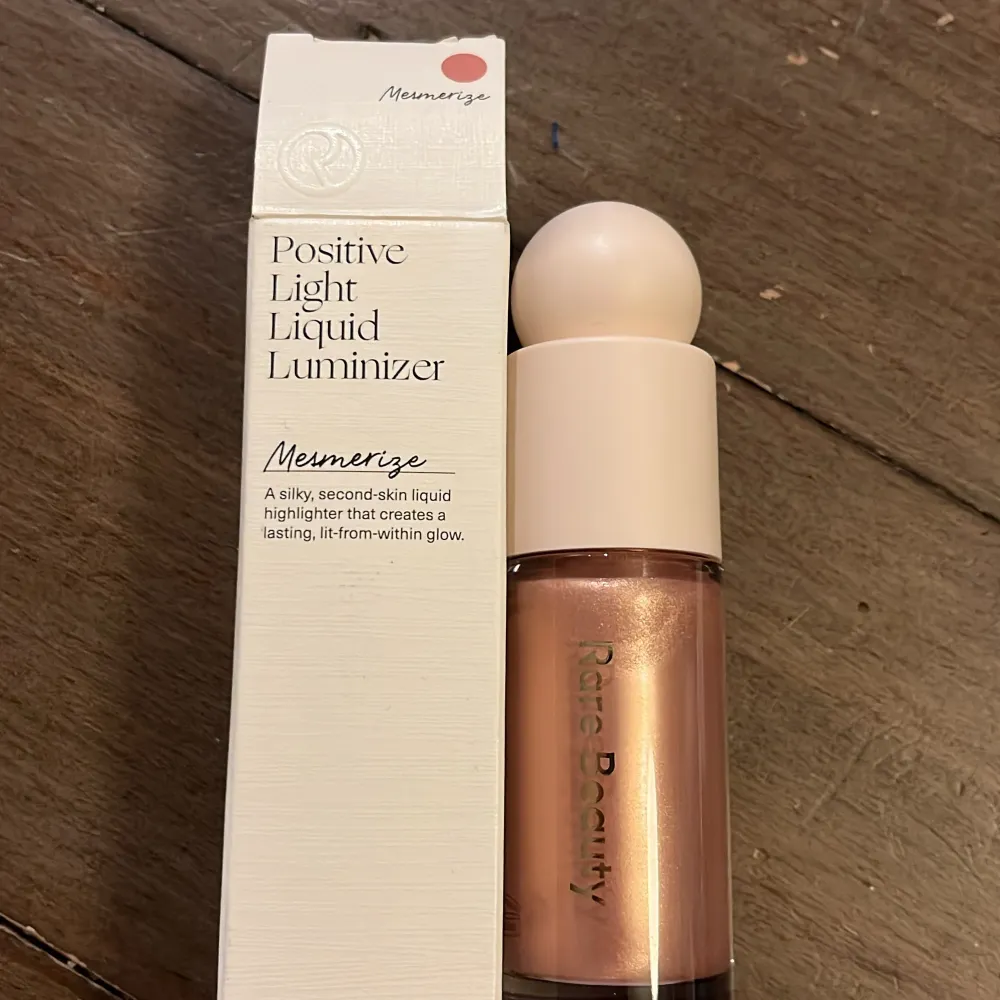 Allt finns kvar, även de som inte har enskild bild! Mycket är oööpnat! Obs priset är inte 100kr utan olika beroende på produkt. Beauty.