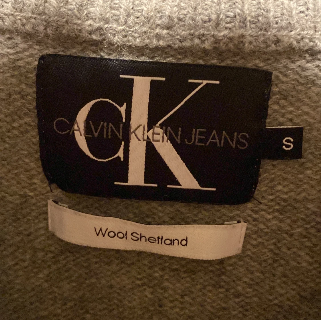 Stickad Calvin Klein tröja! - 91