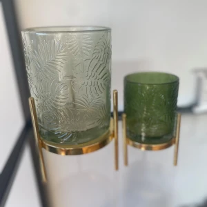 Ljuslyktor  - Två ljuslyktor för värmeljus. Går att köpa separat.