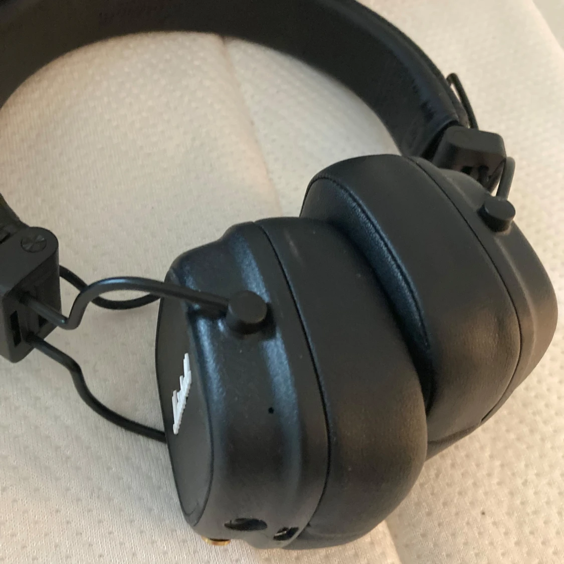 Marshall hörlurar  - 90