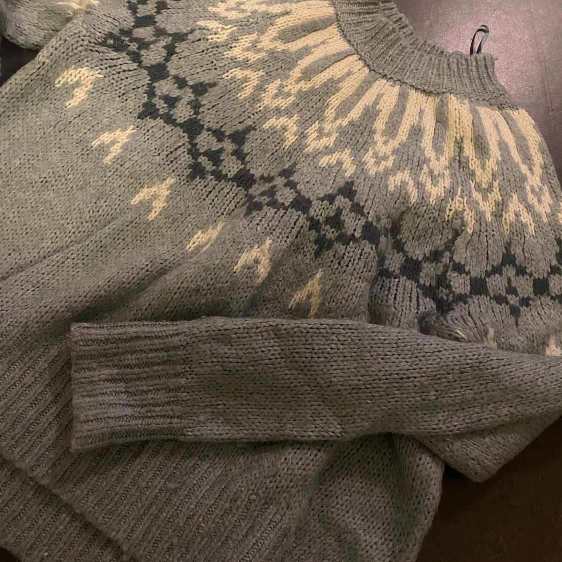 Stickad tröja - 91