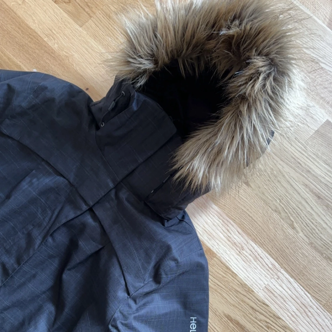 Helly Hansen vinterjacka  - 90