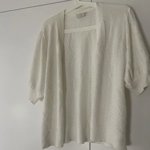 Kofta  - Fint skick, inga defekter 