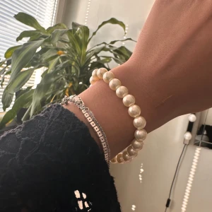 pärl armband - 🤍⚡️🙌🏻🥂🤍